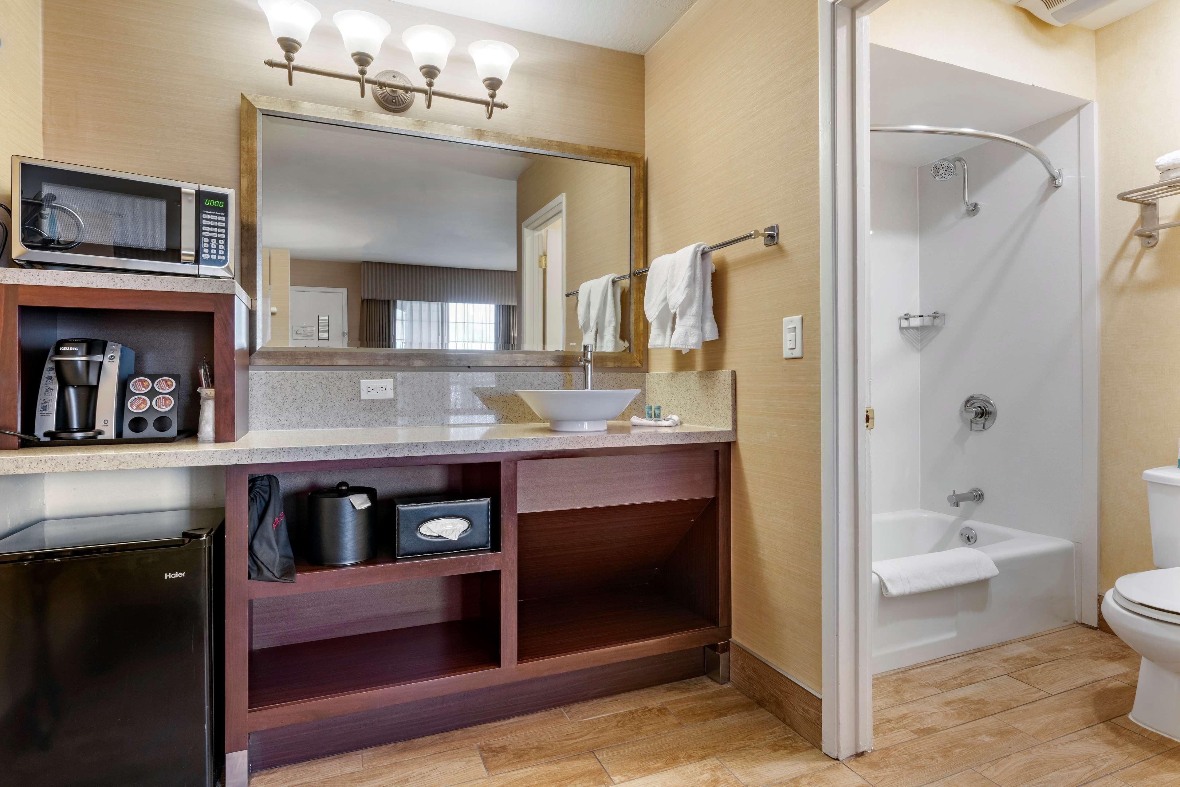 Best Western Inn Santa Clara Exterior photo